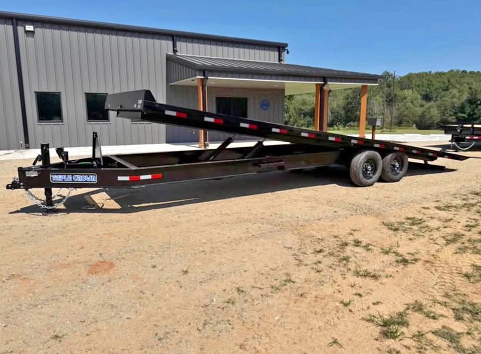 2027 8x24 Triple Crown Tilt