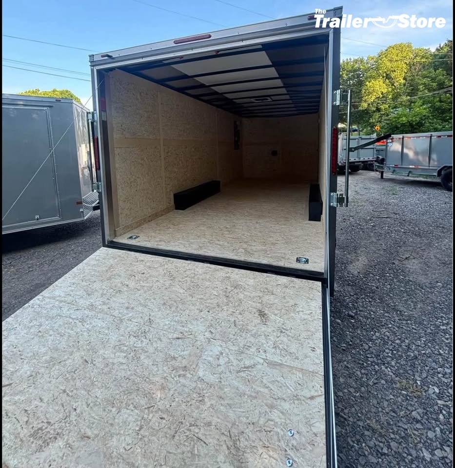 WELLS CARGO 8.5X20 ENCLOSED