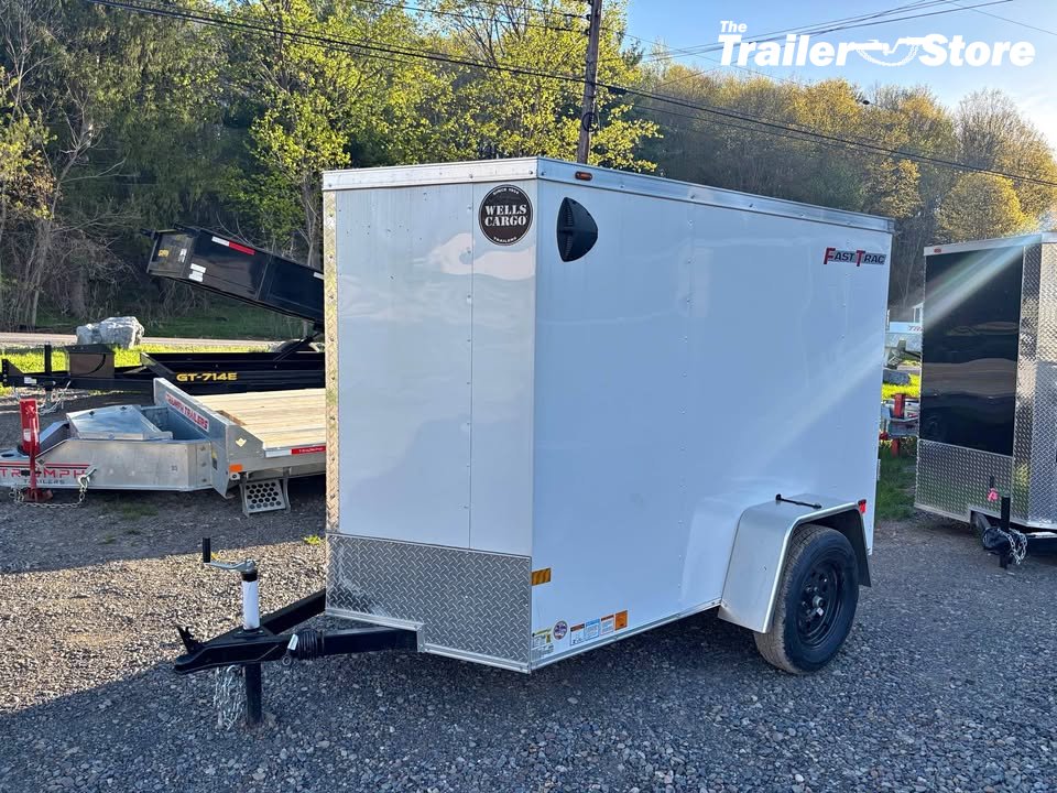 WELLS CARGO 5X8 ENCLOSED
