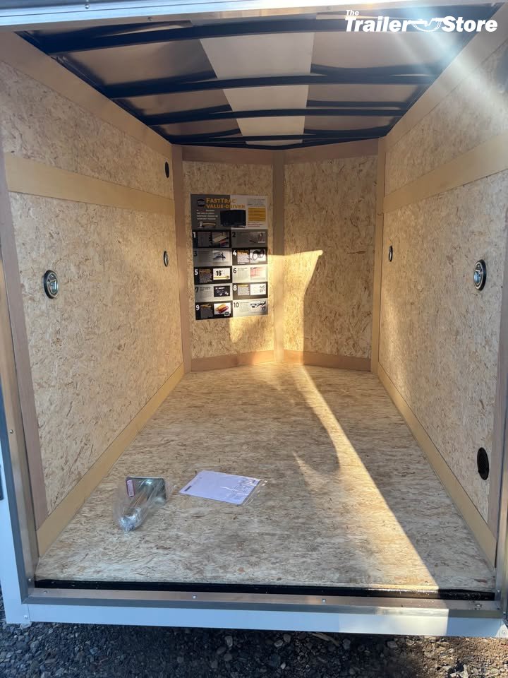 WELLS CARGO 5X8 ENCLOSED