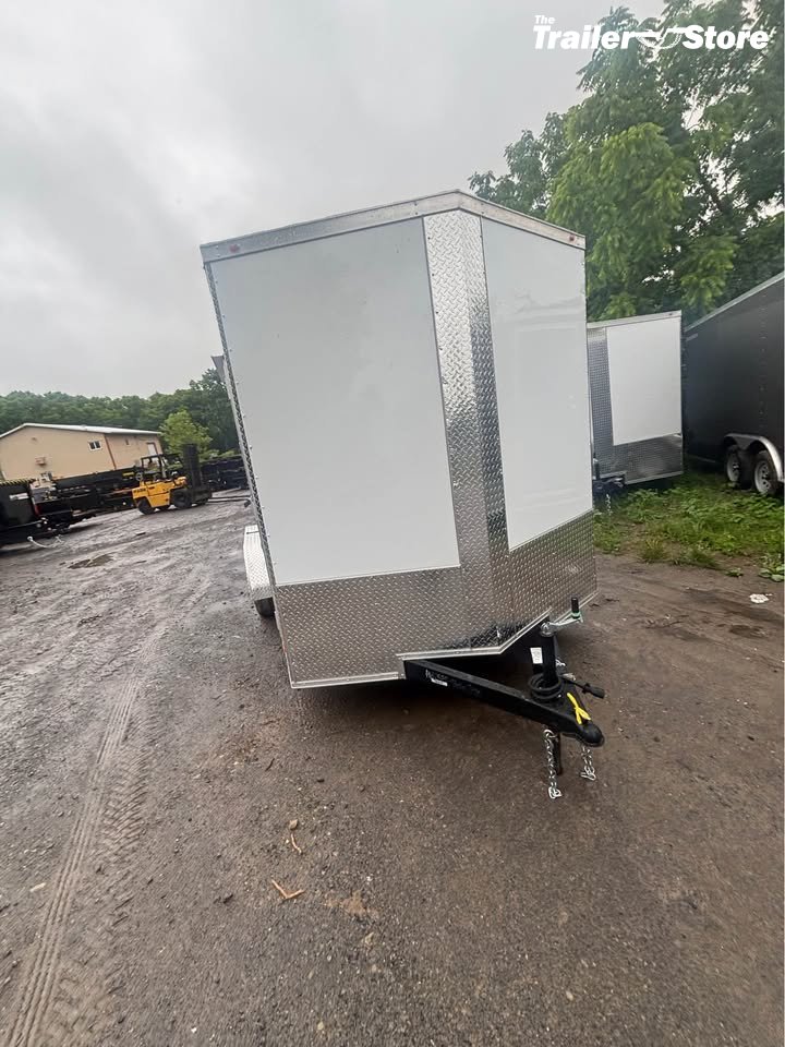ALL WORLD TRAILERS 7X14 ENCLOSED