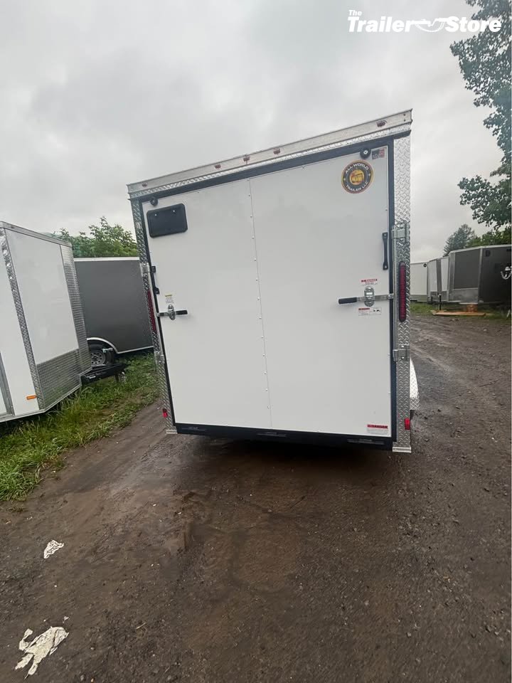 ALL WORLD TRAILERS 7X14 ENCLOSED