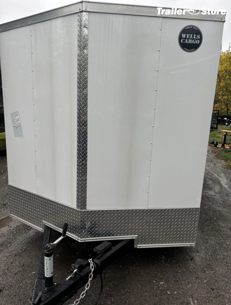 WELLS CARGO 7X14 ENCLOSED WHITE