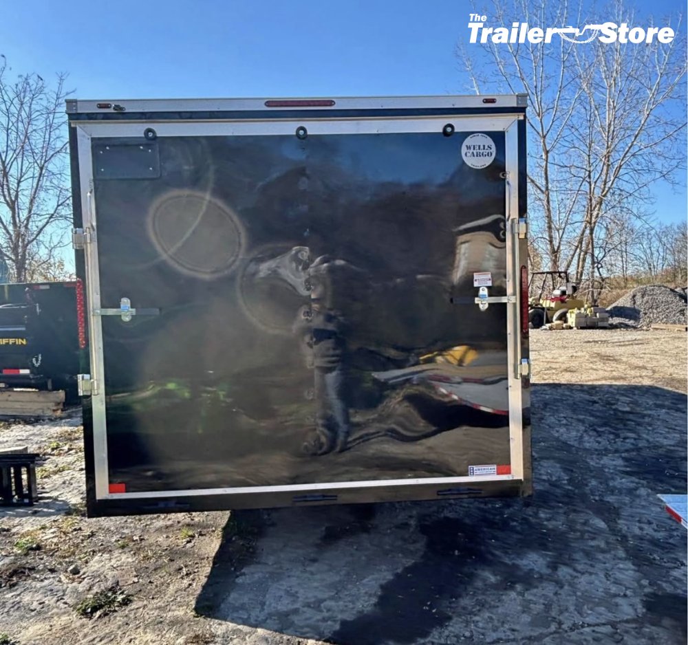 WELLS CARGO 8.5X20 ENCLOSED