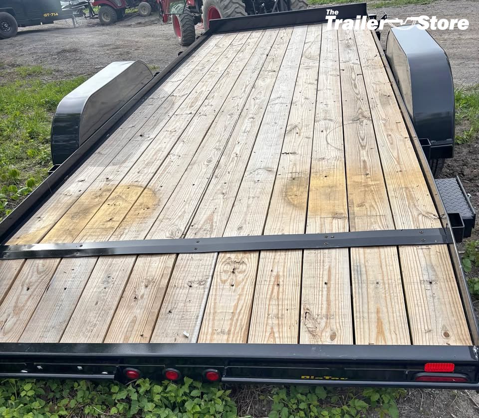 BIGTEX 7X20 CAR HAULER