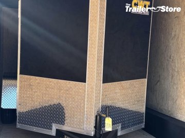 COVERED WAGON 5X8 ENCLOSED