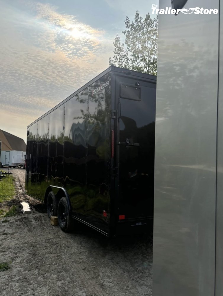 WELLS CARGO 8.5X20