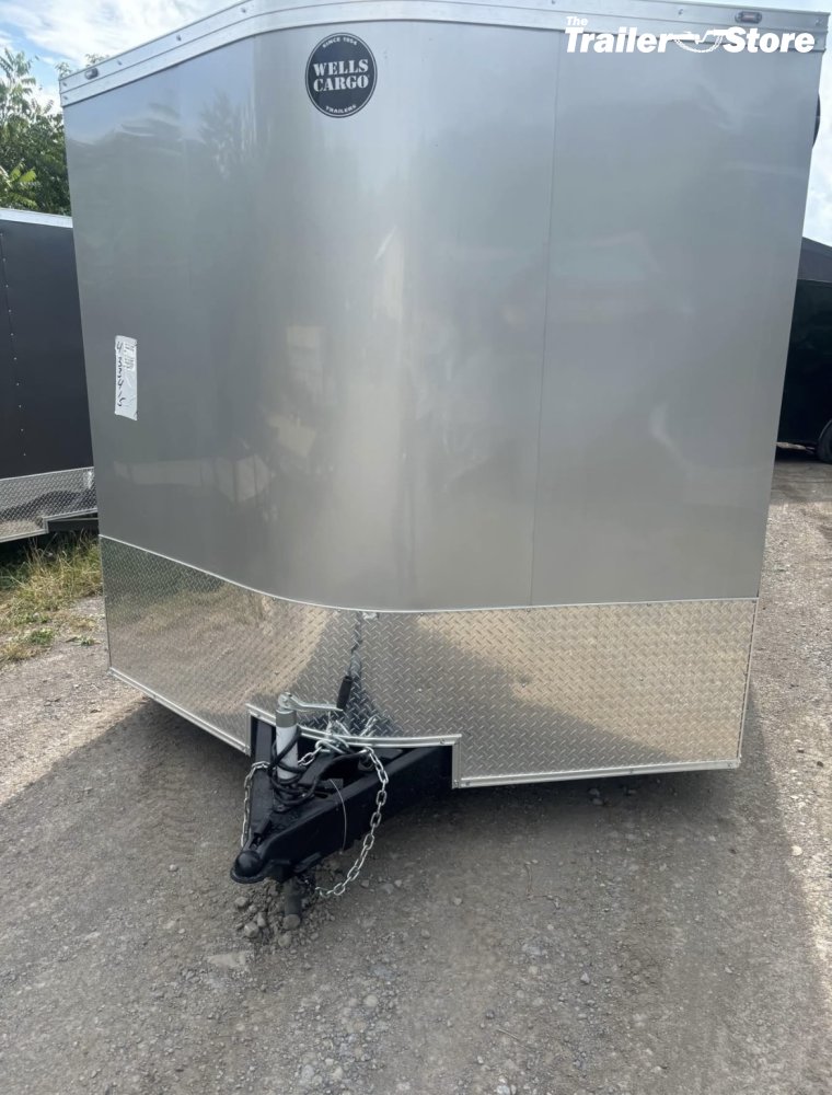 WELLS CARGO 8.5X20