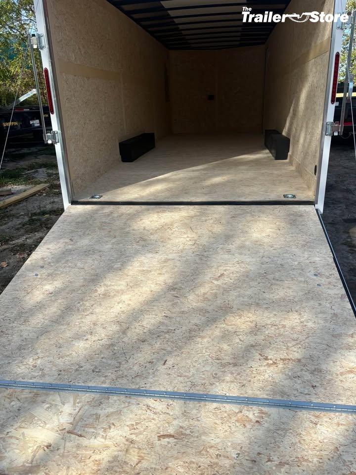 WELLS CARGO 8.5X24 ENCLOSED