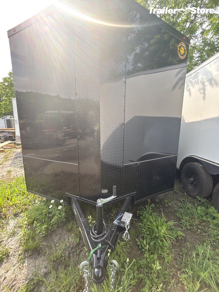 ALL WORLD TRAILERS 8.5X24 ENCLOSED