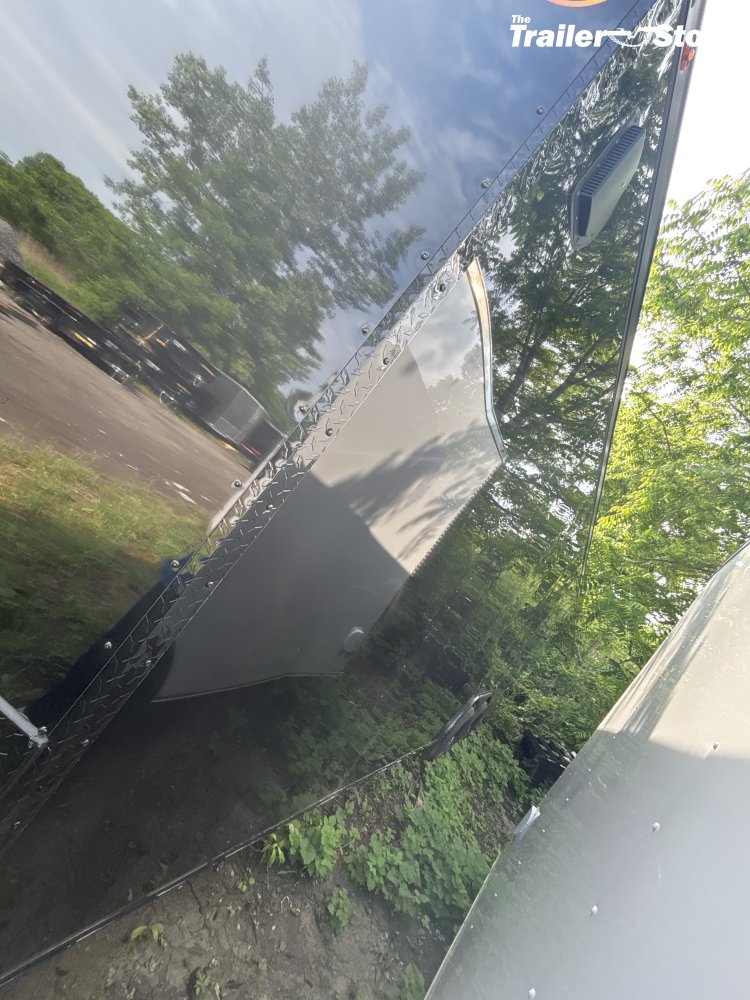 ALL WORLD TRAILERS 8.5X24 ENCLOSED
