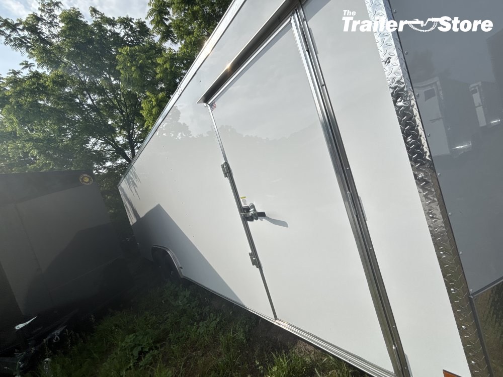 ALL WORLD TRAILERS 8.5X24 ENCLOSED
