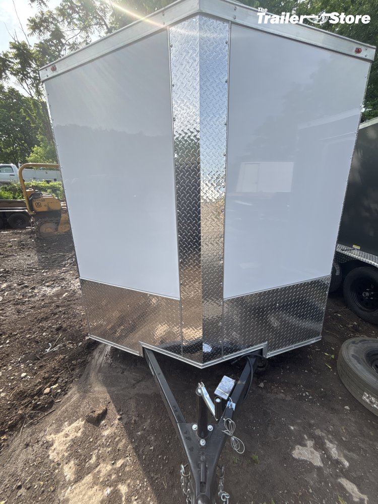 ALL WORLD TRAILER 7X12 ENCLOSED