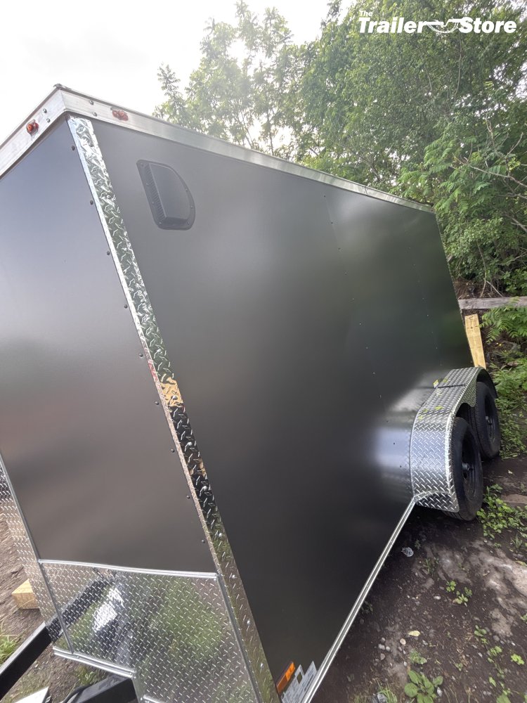 ALL WORLD TRAILER 7X12 ENCLOSED