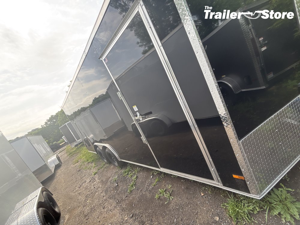 ALL WORLD TRAILERS 8.5X20 ENCLOSED