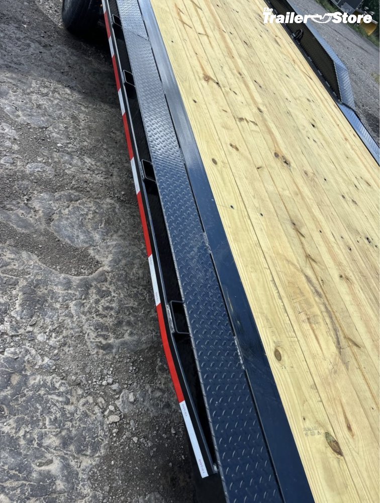 CALIBER 8.5X24 TRAILER