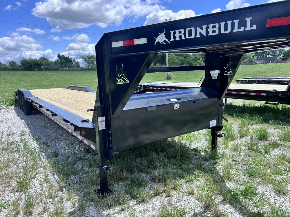 2026 IRON BULL 102 X 40 GOOSENECK EQUIPMENT TRAILER W/ TRIPLE AXLES AND DRIVE OVER FENDERS