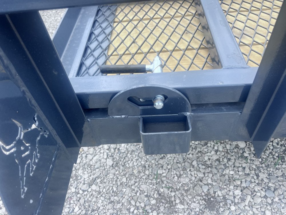 2026 IRON BULL 83X18 UTILITY TRAILER W/TANDEM AXLES AND 2 BRAKES