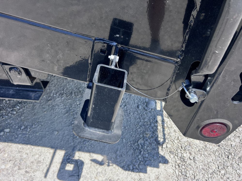 2026 IRON BULL 83X16 DUMP TRAILER W/ SCISSOR HOIST AND I-BEAM FRAME