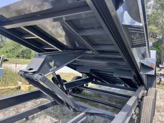 2026 IRON BULL 83X16 DUMP TRAILER W/ SCISSOR HOIST AND I-BEAM FRAME