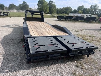 2026 IRON BULL 102X24 GOOSENECK EQUIPMENT TRAILER W/ DRIVE OVER FENDERS