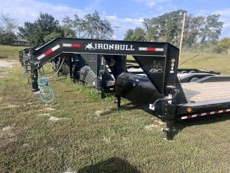 2026 IRON BULL 102X26 GOOSENECK EQUIPMENT TRAILER W/ DRIVE OVER FENDERS