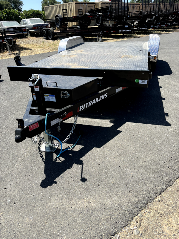 2024 PJ 7'x18' CH 4' Dovetail Steel Deck