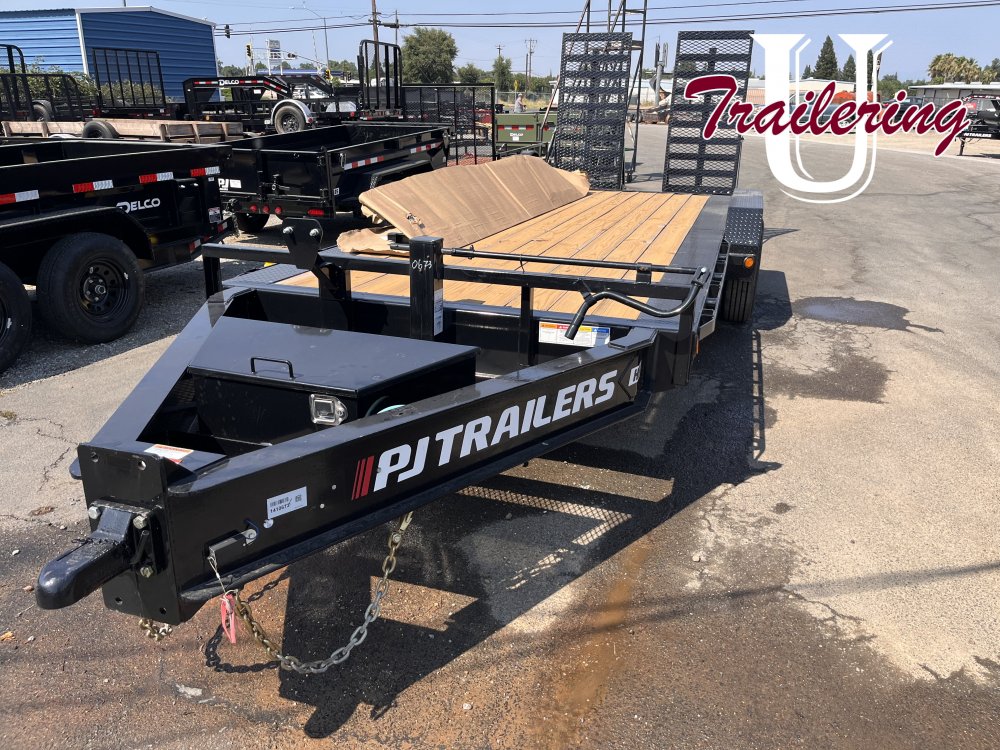 2025 PJ Trailers H5 7'x20' 22k 2' dove with tip up ramps Equipment Trailer