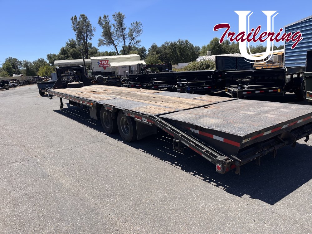 2014 PJ 30+5 power dovetail low pro gooseneck. This unit just came in and we need to check it out some
