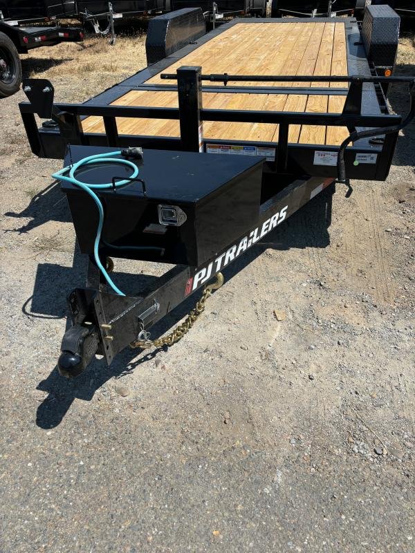 2025 PJ Trailers TJ Trailer