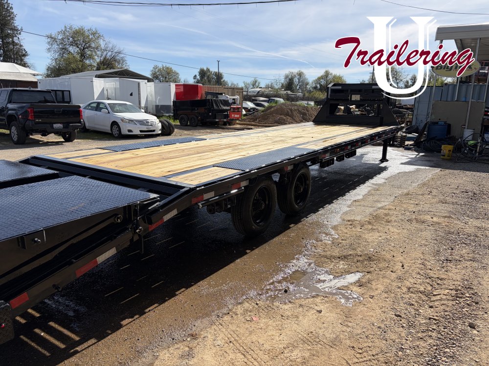 2026 Delco Trailers 20K/22K Low-Pro GOOSENECK 32' Deck over Trailer