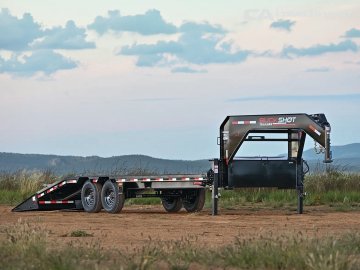 102"x32' Silver Armor Equipment
