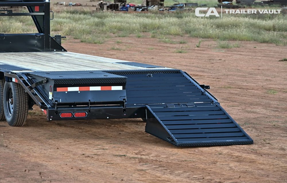 102"x32' Silver Armor Equipment