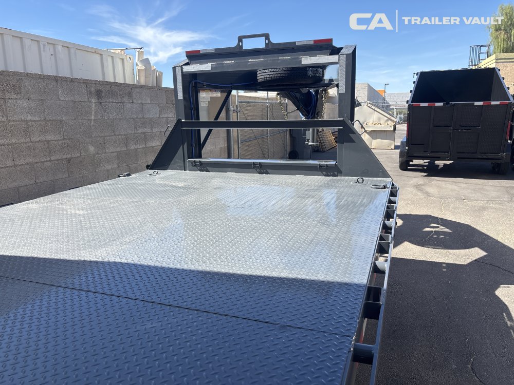 102"x30' LAMAR Equipment