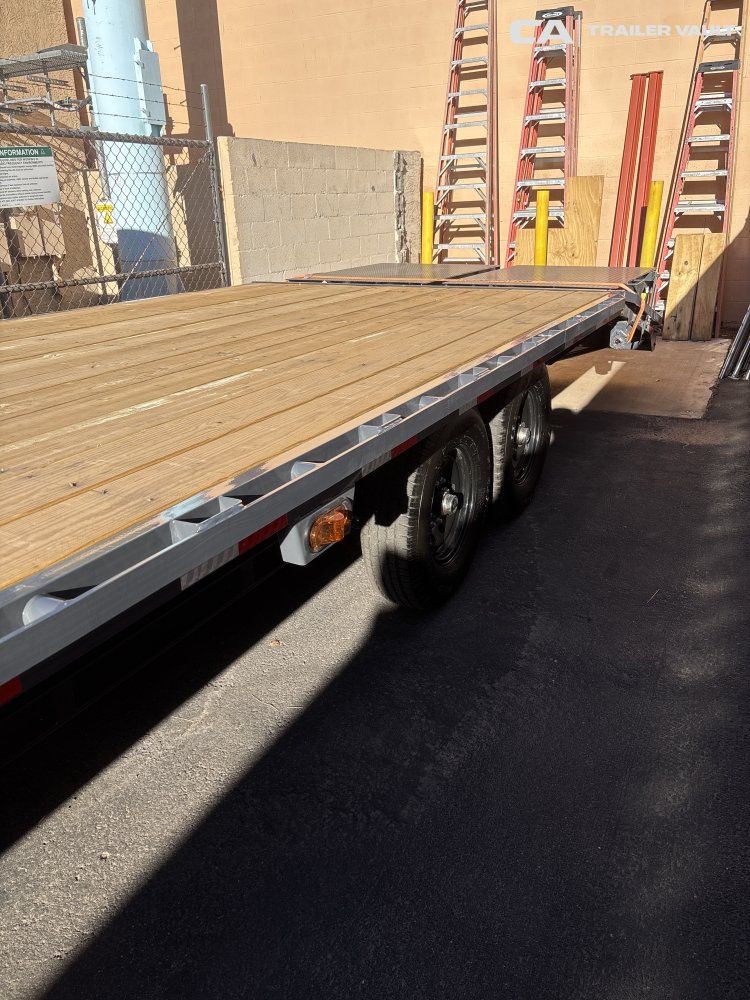 102"x30' LAMAR Equipment