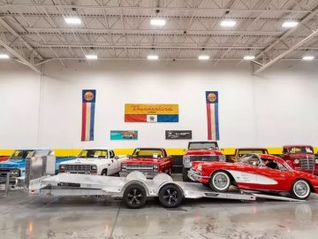 2025 Aluma EX-8218LP-TILT Car Hauler