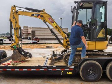 83"x264" Big Tex Trailers Equipment