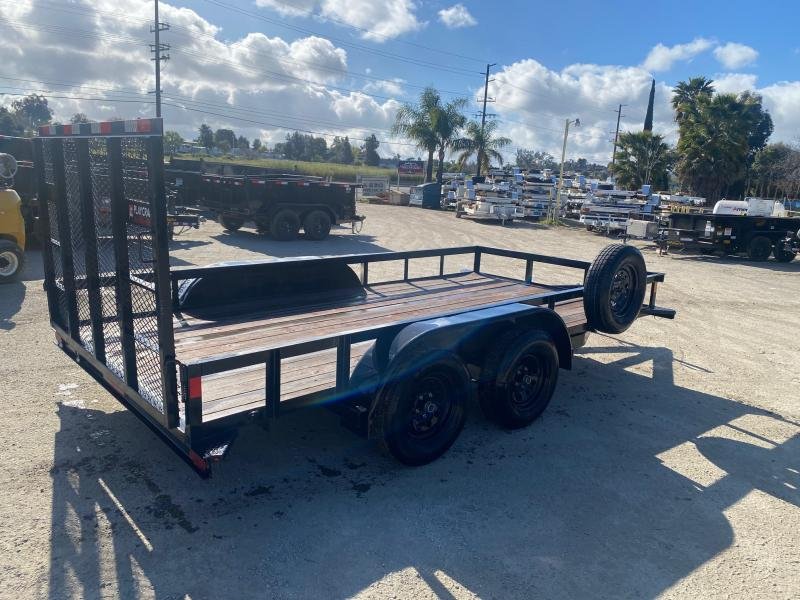 6.83'x14' Playcraft Utility