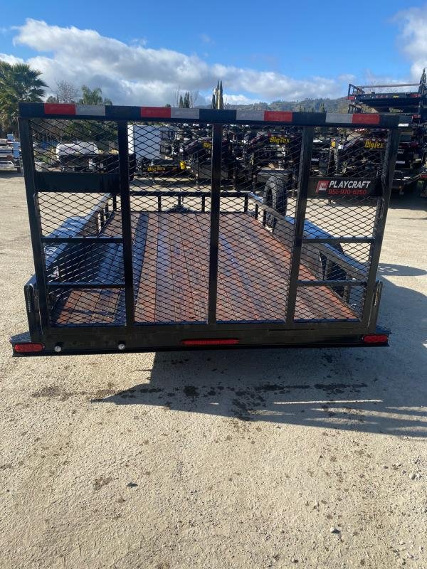 6.83'x14' Playcraft Utility