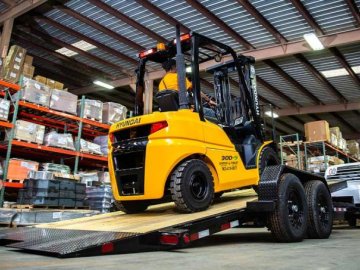 6' 11"x20' Big Tex Trailers Equipment