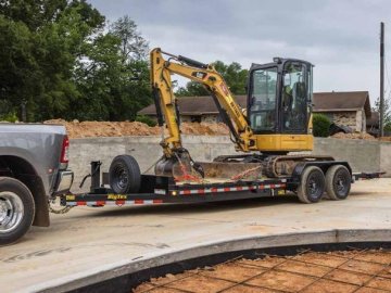 83"x264" Big Tex Trailers Equipment