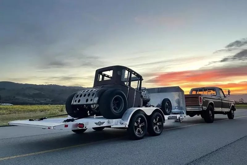 2026 Aluma 8220H-TILT Tilt Trailer