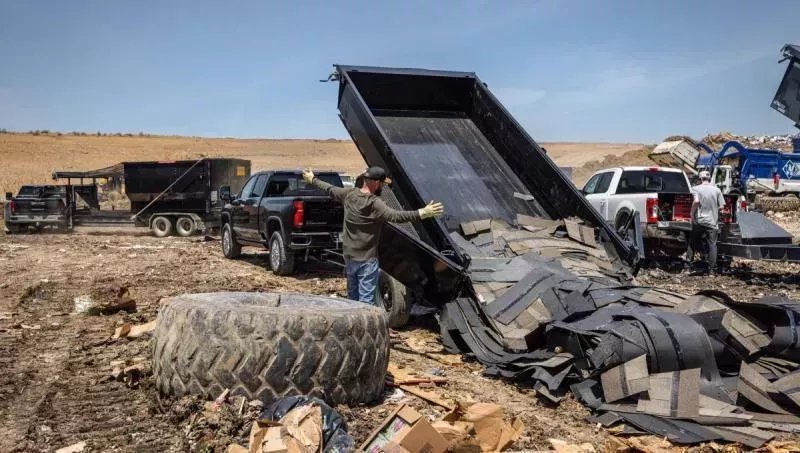 6.92'x14' Big Tex Trailers Dump