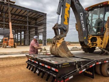 102"x396" Big Tex Trailers Flatbed