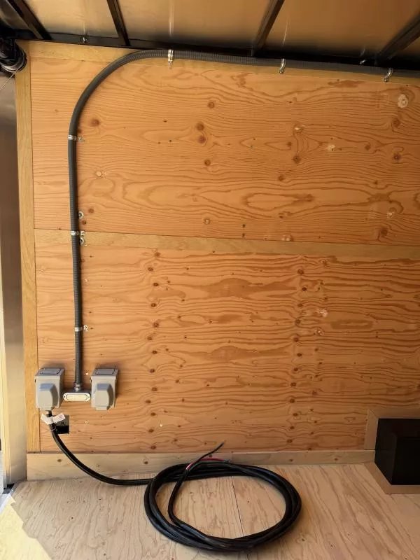 102"x288" Continental Cargo Enclosed Cargo