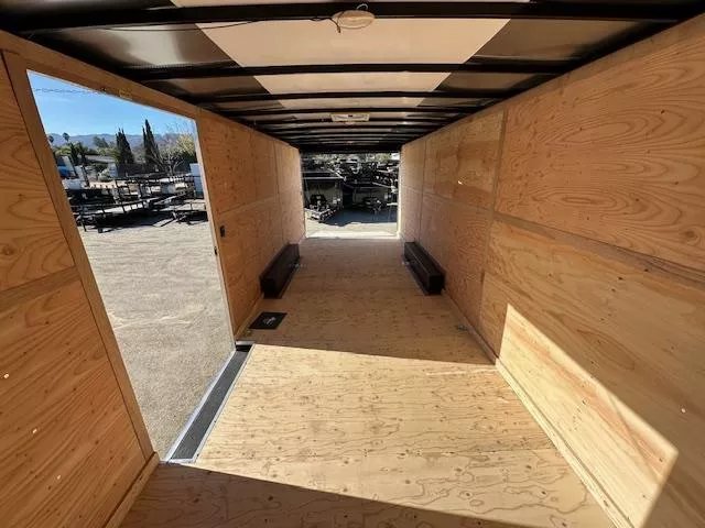 102"x288" Continental Cargo Enclosed Cargo