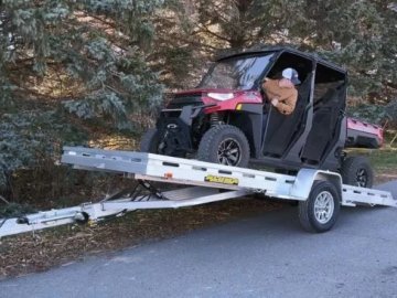 2026 Aluma 7815Tilt-S-EL Tilt Trailer