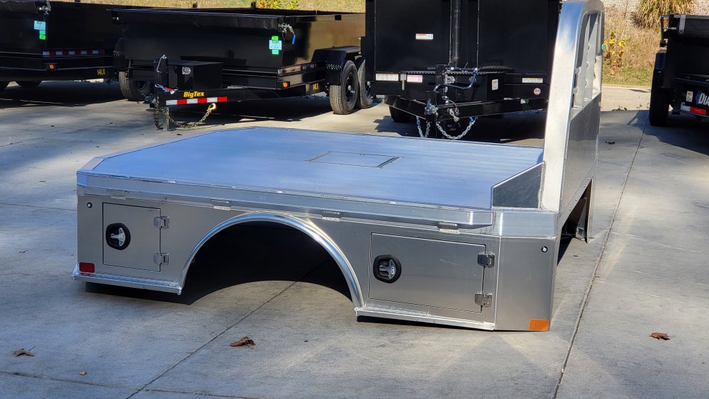 2025 CM Truck Beds AL SK Aluminum Skirted Body