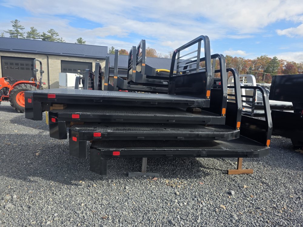 2025 Cm Truck Beds Fl 8'6/97/58/42 Warrior