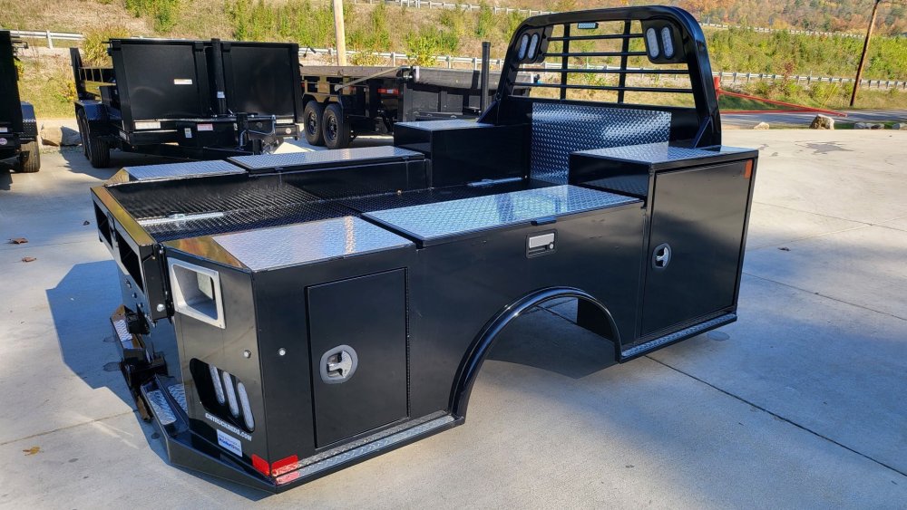 2023 CM Truck Beds TM Deluxe Steel Tradesmen